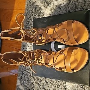 G by Guess Womens Hopey Faux Leather Gladiator Sandals Light Natural Size 7.5